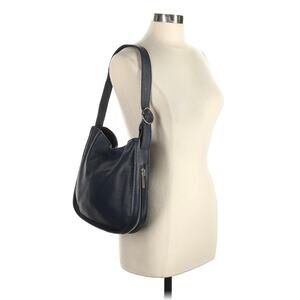 Tote Le Monde Bag Purse Shoulder Saddle Bucket London Navy Blue Leather Pebbled